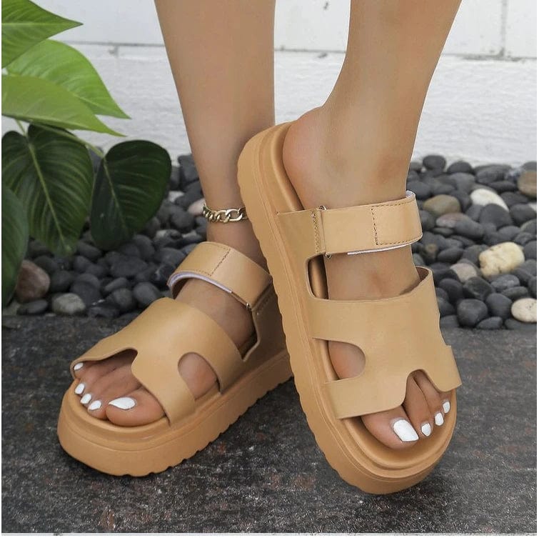 Light brown / 38 Summer Slippers Women's New Versatile Flat Bottom Beach Shoes Ladies Thick Sole Casual Fashion Luxury Sandals Women Designers