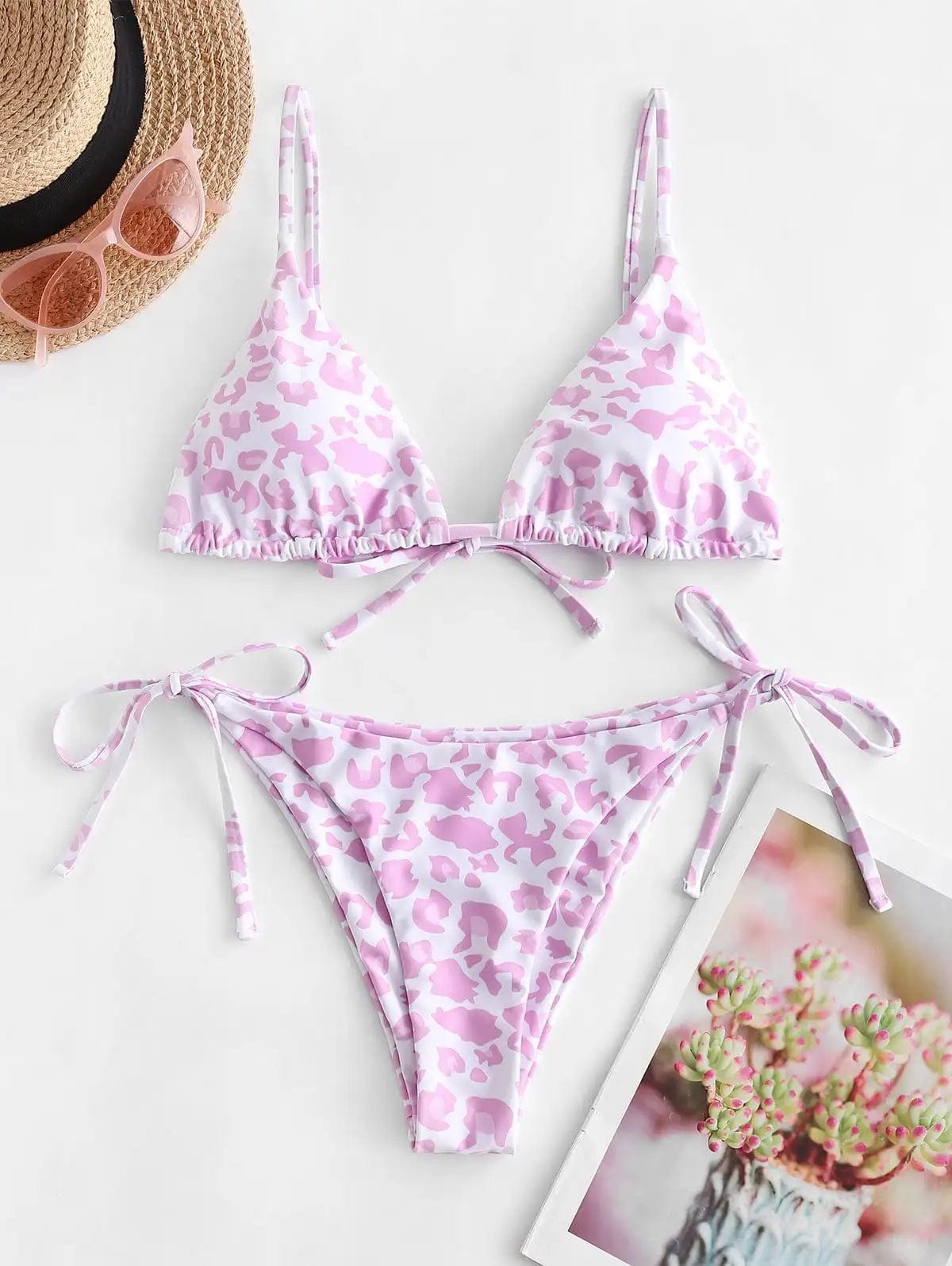 Rose / L Maillot de bain - Bikini Triangle à Ficelles